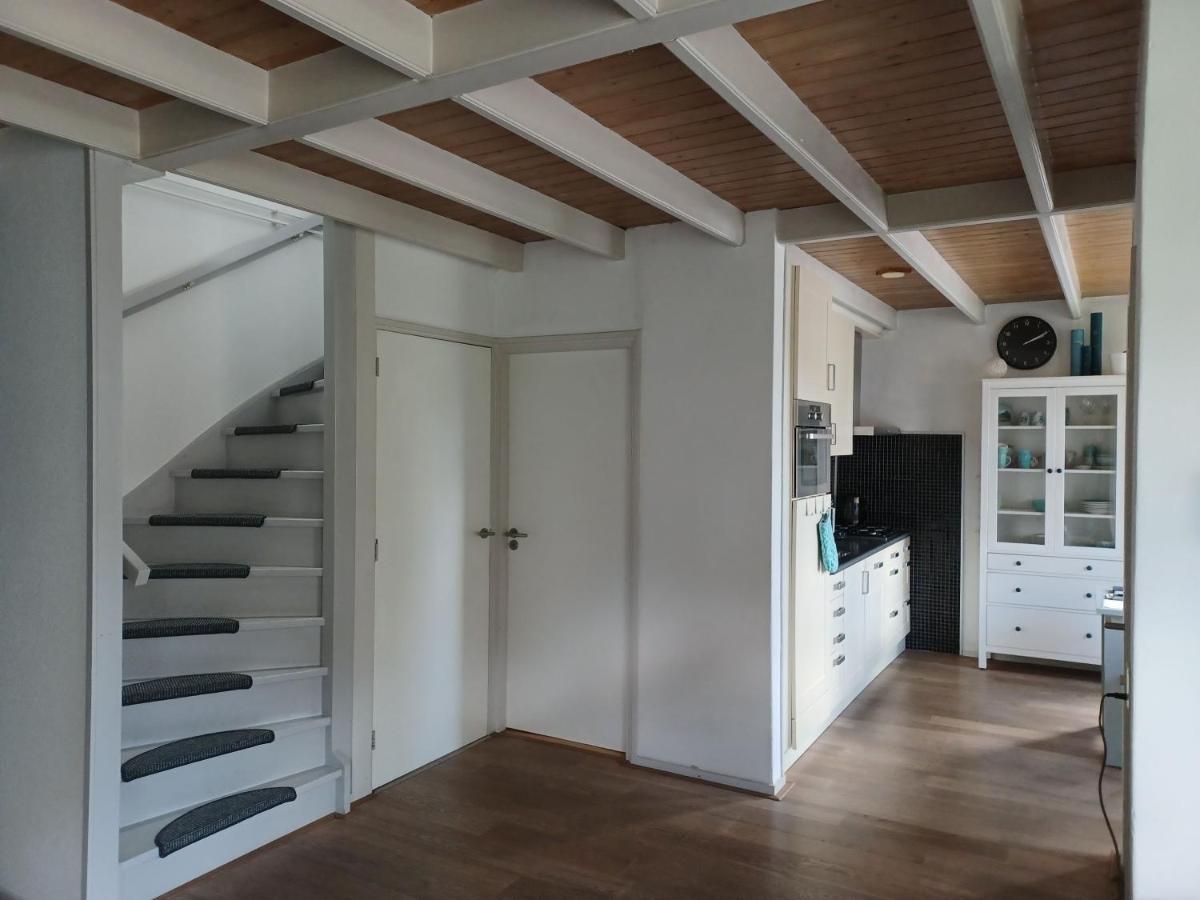 Karakteristiek Huis In Centrum Winsum Met Nieuwe Badkamer Екстериор снимка
