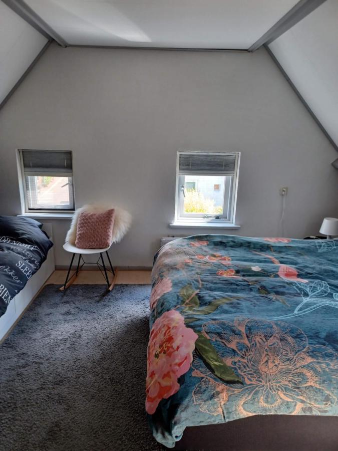 Karakteristiek Huis In Centrum Winsum Met Nieuwe Badkamer Екстериор снимка